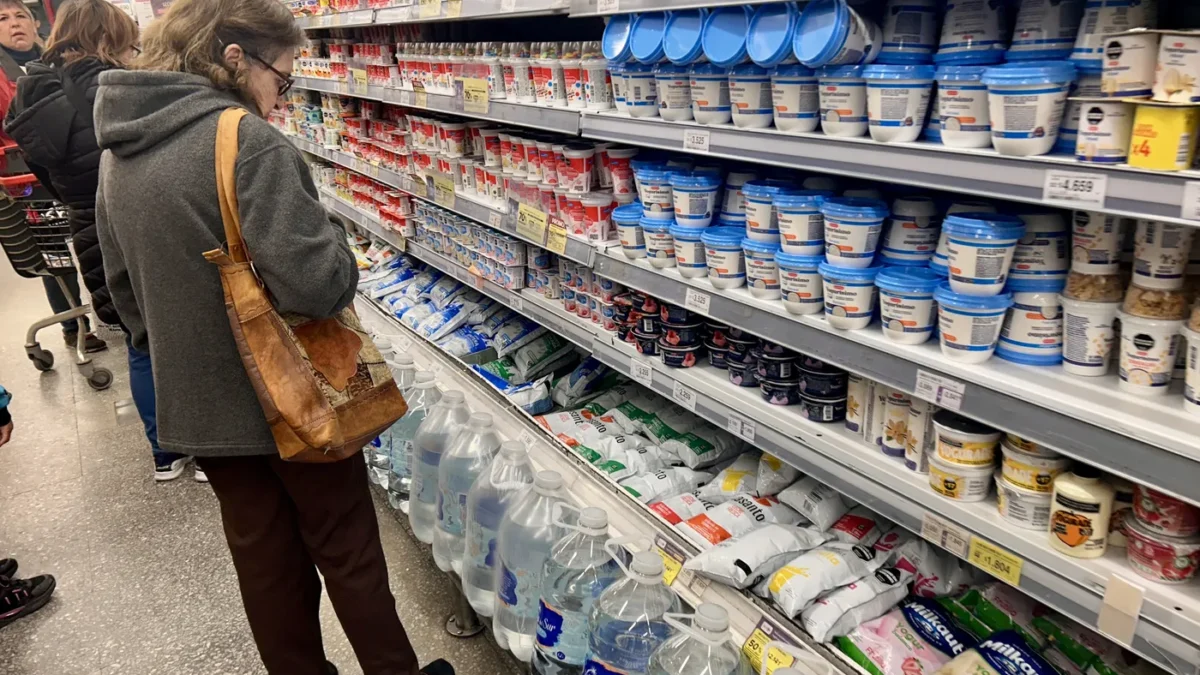 Inflación de febrero: el IPC fue del 2,9% y se mantiene cerca del 3% mensual