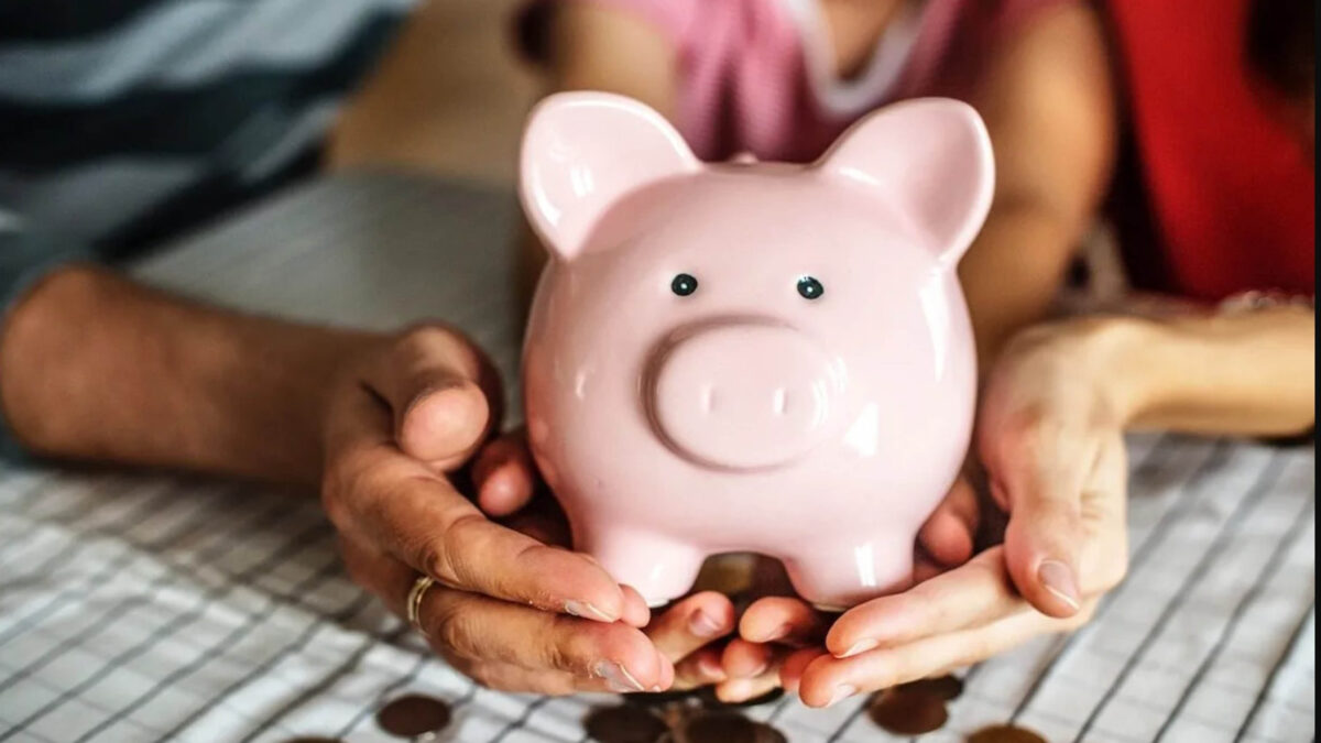 Cinco hábitos de ahorro que pueden mejorar tus finanzas sin grandes sacrificios