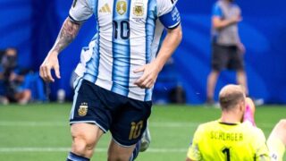 Lionel Messi llegó a la Argentina para comenzar su despedida de la Selección