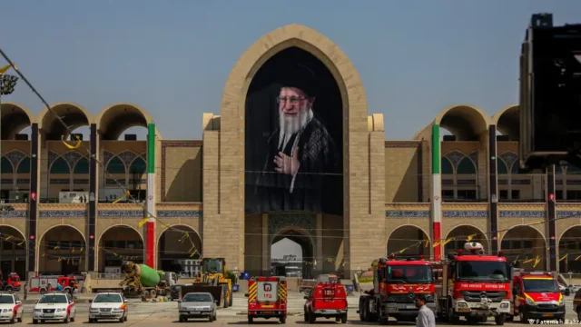Irán refuerza la seguridad y declara máxima alerta por el funeral de Alí Jamenei