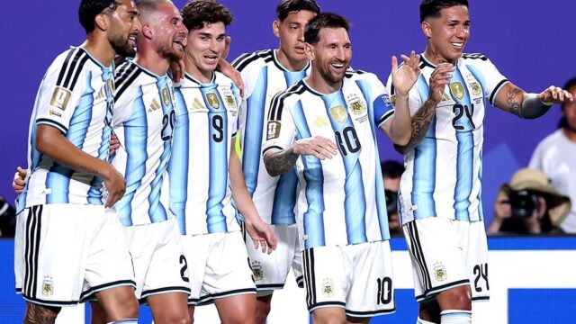 Scaloni define el once para la semifinal ante Inglaterra: De Paul podría salir del equipo