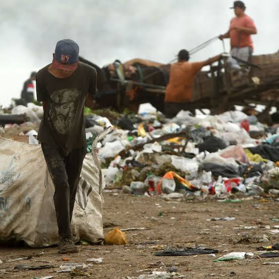 Estiman que al menos 1,5 millones de argentinos cayeron en la pobreza durante el primer semestre